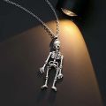 2 Pcs Retro Skeleton Ghost Magnetic Necklaces Halloween Necklace for Best Friend Couples Hold Hands Skull Necklaces Gifts. 