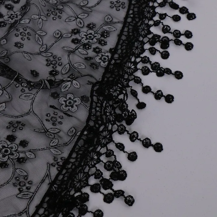 New%20Women%20Triangle%20Scarf%20Church%20Prayer%20Shawl%20Embroidered%20Lace%20Veil%20Floral%20Tassel%20Veils%20mantillas%20for%20the%20Church's%20Tassel%20Scarve%20-%20Image%206