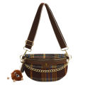 New Crossbody Bag Bag Women's Fashion Vintage Check Chest Bag Niche Design Shoulder Bag Compact Portable Crossbody Bag.
