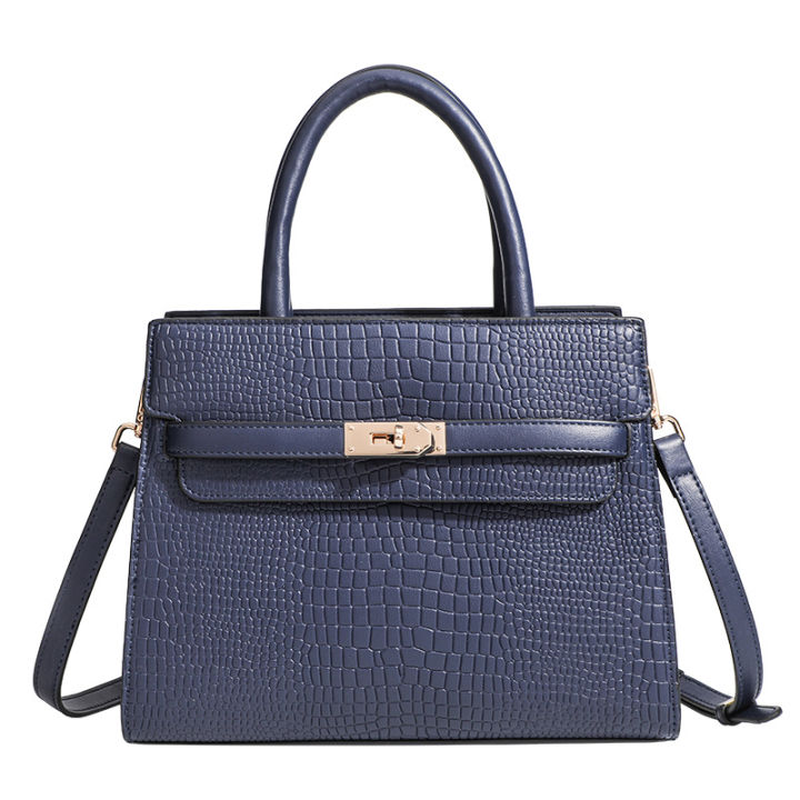 Light%20luxury%20women's%20bag,%20tote%20bag,%20red%20wedding%20bag,%20kelly%20bag,%202024%20new%20crocodile%20pattern,%20mom%20bag,%20crossbody%20handbag%20-%20Image%205