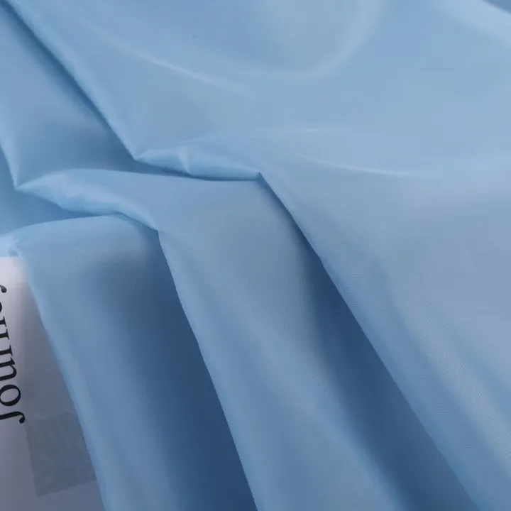 190T%20Taffeta%20polyester%20fabric%20plain%20lining,%20jacket%20lining%20fabric,%20polyester%20dress%20fabric%20in%20stock%20-%20Image%204