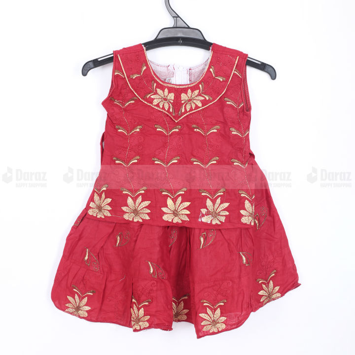 2,3,4,5,%20year%20baby%20girl%20soft%20moslin%20fabric%20lahenga%20style%20frock%20with%20embroidery%20summer%20time%20sleeveless%20stylish%20comfortable%20party%20dress%20-%20Image%202