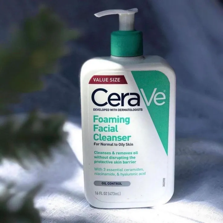 Cerave%20Foaming%20Facial%20Cleanser%20473ml%20-%20Image%203