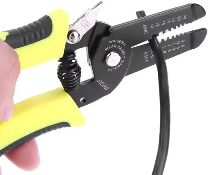 7%20in%201%20Wire%20Stripper%20Tool%20Cable%20Cutter%20Clamp%20Multifunction%20Handle%20Stripping%20Pliers%20Wire%20Stripper%20Plier%20Diameter%200.6-2.5mm%20-%20Image%204