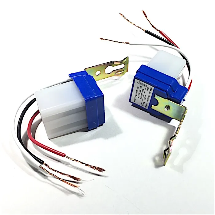 Auto%20On/Off%20Light%20Switch%20Photo%20Control%20Sensor%20-%20Image%205