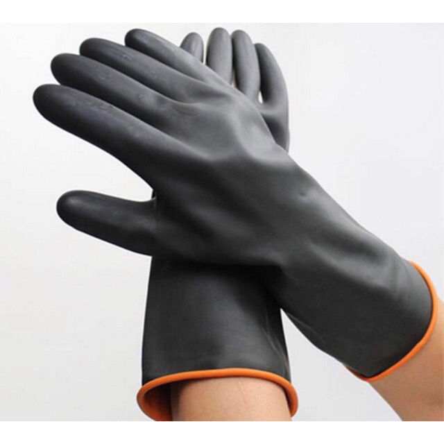Industrial%202%20Colour%20Rubber%20Hand%20Gloves%201%20Pair%20-%20Image%205