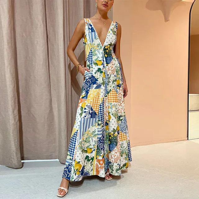 Printed%20Deep%20V-neck%20Dress%20Women%20Sleeveless%20Panelled%20Female%20Long%20A-line%20Beach%20Dresses%202023%20Summer%20Street%20Curved%20Hem%20Backless%20Robe%20-%20Image%207