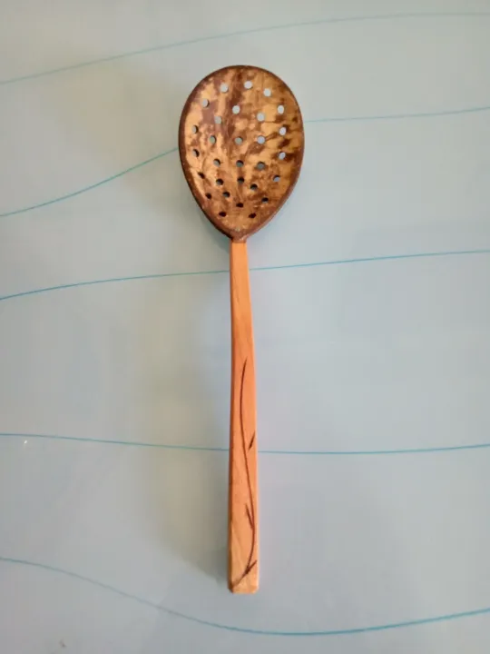 Handmade%20Coconut%20Shell%20Kitchen%20Spoons%204%20Pieces%20Set%20-%20Image%205