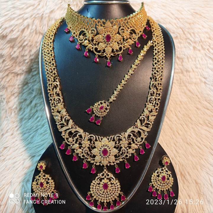 Bridal Diamond Cut Jewellery set (Necklace with Earrings & Tikli)