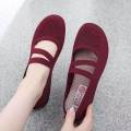 Spring and Autumn Old Beijing Cloth Shoes Women's Embroidered Shallow Mouth Middle-Aged Mom Women's Single Shoes Ethnic Style Shoes Hanfu Ancient Style Cloth Shoes.