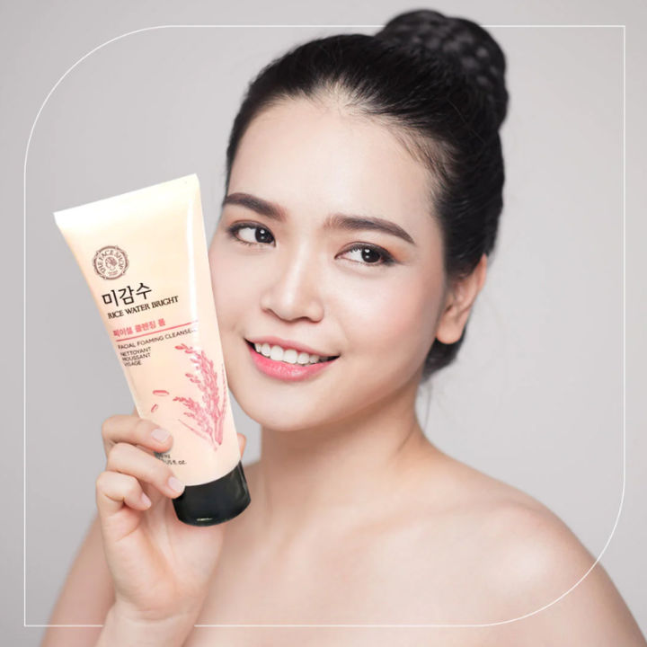 Rice%20Water%20Bright%20Cleansing%20Foam%20Deeply%20Cleanses%20Skin%20150%20Ml%20-%20Image%202