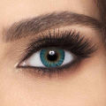 Freshlook Turquoise contact lens ( kit free ). 