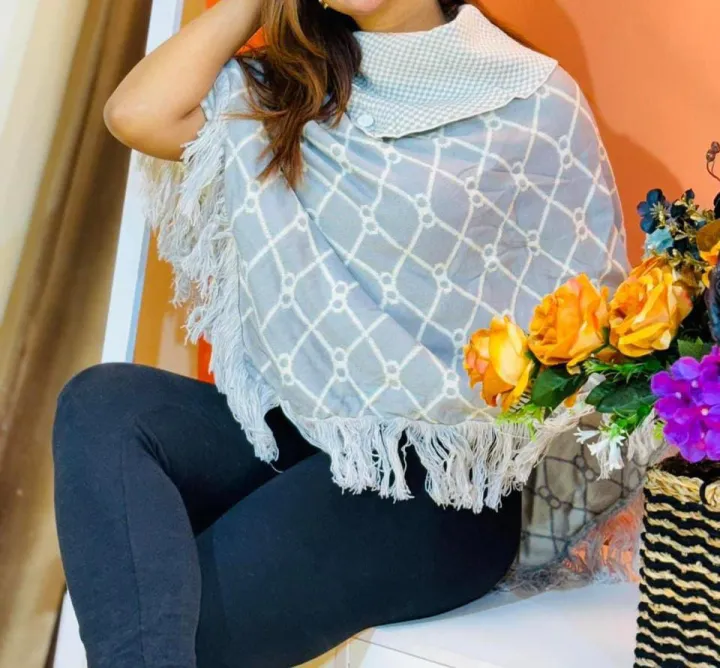 Exclusive%20Winter%20ladies%20poncho%20Sweater%20-%20Image%203
