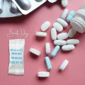 Silica Gel Desiccant 1 Gram Packet 100 Pieces. Desiccant (Do Not Eat).. 