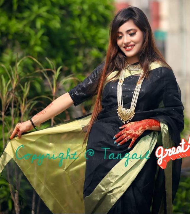 Halfsilk%20Tangail%20Tat%20Saree%20For%20Women%20-%20Sari%20-%20Elevate%20Your%20Ethnic%20Look%20with%20Traditional%20Craftsmanship%20-%20Image%203