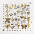 30Pcs/Pack Mixed Vintage Metal Animal Charms Pendants For DIY Jewelry Making.