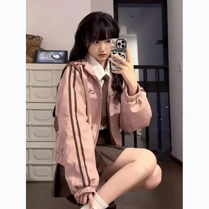 Deeptown%20Vintage%20Y2k%20Pink%20Suede%20Jacket%20Women%20Korean%20Fashion%20Streetwear%20Cropped%20Bomber%20Jackets%20Japanese%20Style%20College%20Spring%20Coat%20-%20Image%204