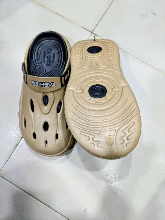 OEM%20Men's%20Clogs%20Beach%20EVA%20Sandals%20Chef%20Garden%20Shoes%20Custom%20LOGO%20Slippers%20Outdoor%20Slides%20for%20Men%20Decorable%20Charms%20-%20Image%203