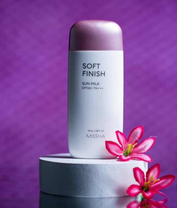 Missha%20Soft%20Finish%20Sun%20Milk%20Sunscreen%20-%20Image%202