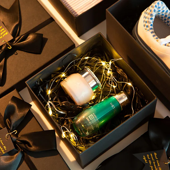 Gift%20box,%20rectangular%20ribbon,%20bow,%20gift%20box,%20scarf,%20shirt,%20wrapping,%20gift%20box,%20birthday%20gift%20wrapping%20box%20-%20Image%203