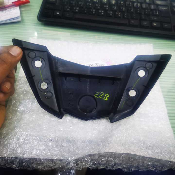 Meter%20Cover%20Met%20Black%20Yamaha-FZ%20V3%20-%20Image%208