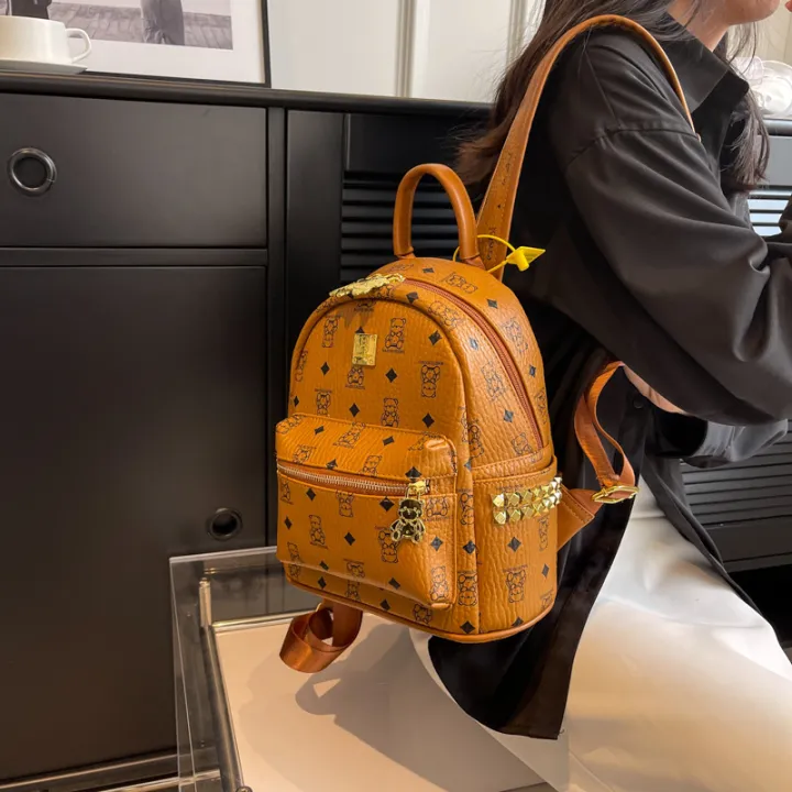 PU%20print%20backpack%202023%20new%20versatile%20Maidow%20bear%20trend%20women's%20backpack%20versatile%20backpack%20-%20Image%202