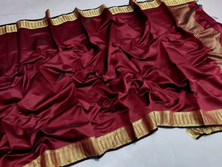 Black%20Half%20Silk%20Tangail%20Saree%20for%20Women%20-%20Perfect%20for%20All%20Seasons%20and%20Occasions%20-%20Ethnic%20Elegance%20-%20Image%202