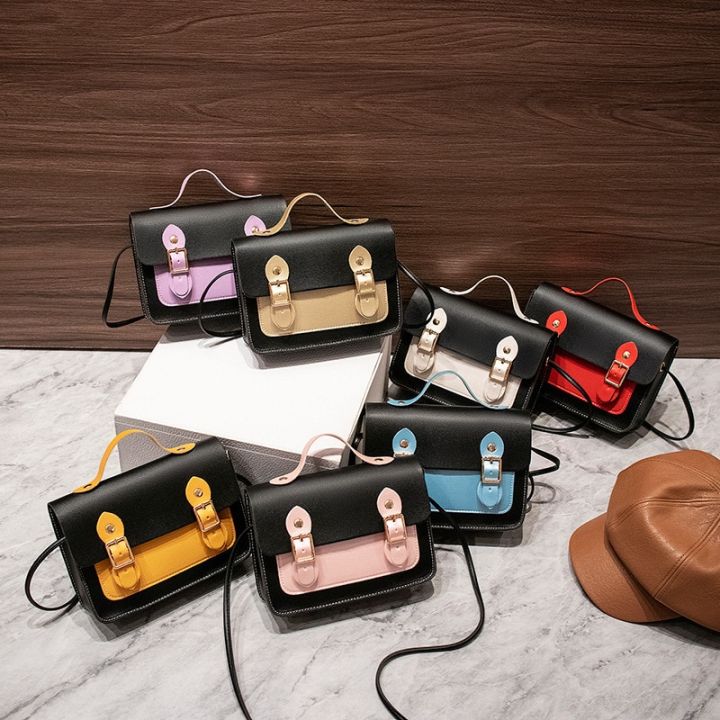 Designer%20PU%20Leather%20Women's%20Handbag%20Retro%20Lock%20%20Crossbody%20Bag%20Small%20Flap%20Tote%20-%20Image%206