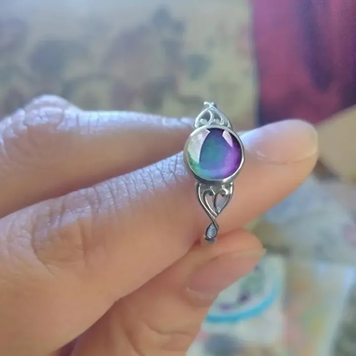 Moon%20Stone%20Color%20Changing%20Mood%20Ring,%20Fashion%20Jewelry%20Gifts%20for%20Mencosplay%20-%20Image%204