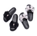 Cross-border Amazon AliExpress spot wholesale women's one-word sandals bow bright diamond slippers casual sandals on behalf of delivery.