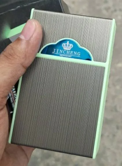 Cigarate%20Storage%20Box%20Case%2020Pcs%20Holder%20Pocket%20Storage%20Usefully%20-%20ciggarate%20box%20-%20Image%203