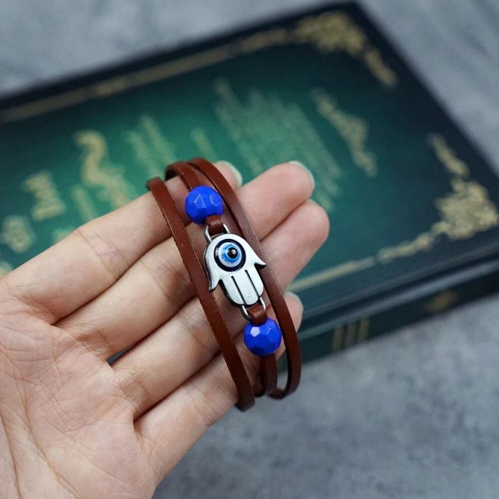 The%20Last%20Of%20Us%20Leather%20Bracelets%20for%20Women%20Man%20Ellie%20Dina%20Hamsa%20Evil%20Eye%20Charm%20Bangle%20Game%20Jewelry%20pulseras%20Accessories%20Gift%20-%20Image%204