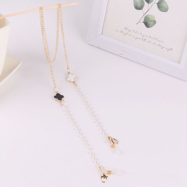 Delicate%20Clover%20Pearl%20Beaded%20Chain%20Eyeglasses%20Chain%20Pendant%20Necklace%20Female%20Accessories%20Hanging%20Lanyard%20Holder%20Strap%20for%20Women%20-%20Image%204