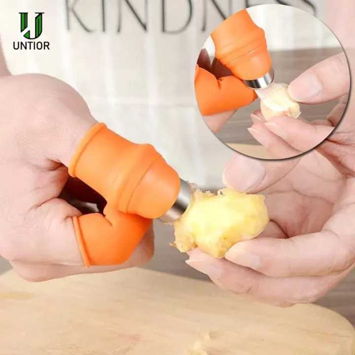 Silicone%20Vegetable%20And%20Fruits%20Thumb%20Cutter%20Finger%20cutter%205%20in%201%20-%20Image%203