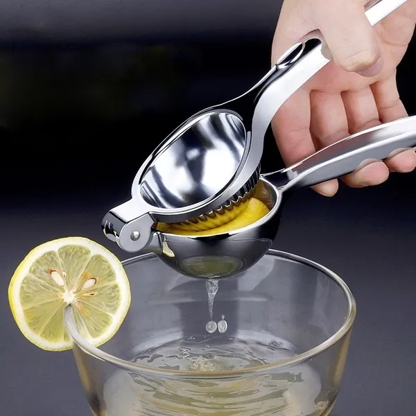Hand%20Lemon%20Squashes%20-%20Image%204