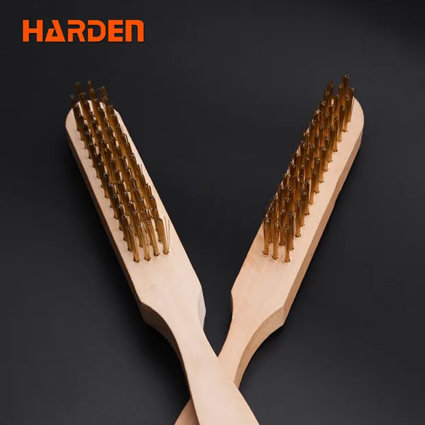 HARDEN%20Stainless%20steel%20wire%20brush%20With%20Wooden%20Handle%20611554%20-%20Image%204