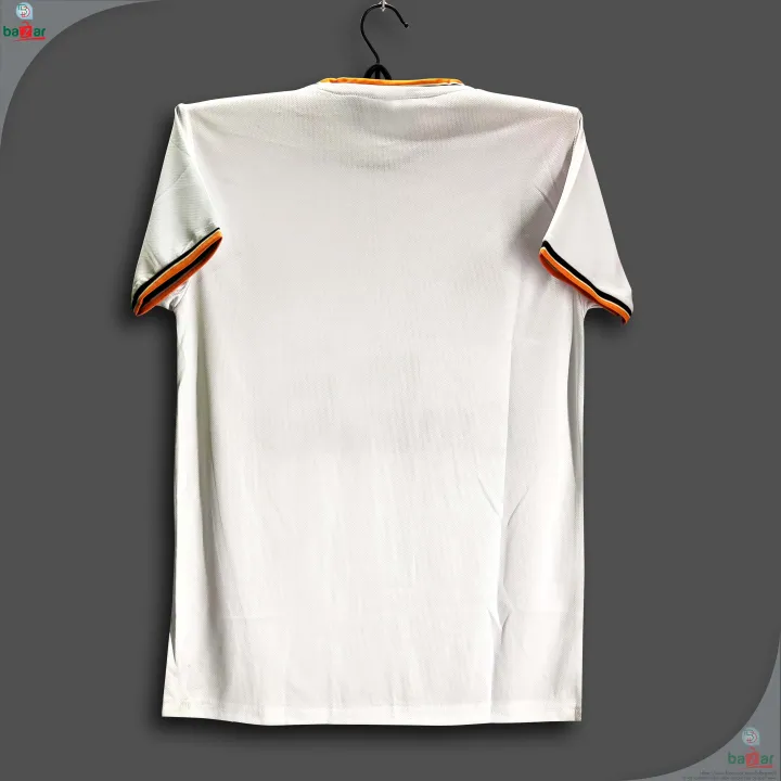 Real%20Madrid%20Short%20Sleeve%20Football%20Jersey%20For%20Men%20-%20Half%20Sleeve%20-%20Real%20Madrid%20Jersey%202026%20-%20Image%203