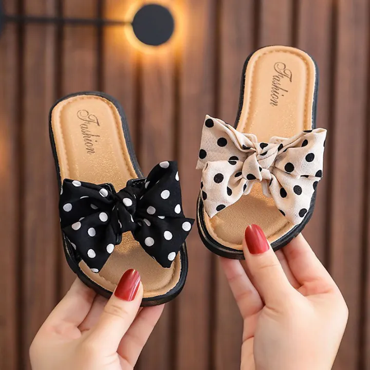 Girls%20Summer%20Beach%20Slippers,%20Toddlers%20Dots%20Bow%20Open%20Toe%20Slide%20Slippers,%20Nonslip%20Cross%20Slippers%20with%20Bowknot%20for%20Kids%20-%20Image%204