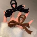 Fashion Simple Velvet Bow Hair Clip Claw Elegant Women Hair Claw Clips Advanced Sense Back Head Shark Clip for Daily Life Party Hair Accessories. 