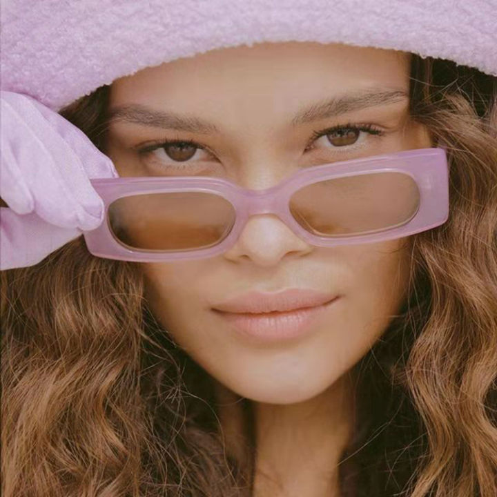 Square%20small%20frame%20sunglasses%20bag%20flower%20European%20and%20American%20simple%20fashion%20retro%20sunglasses%20-%20Image%203