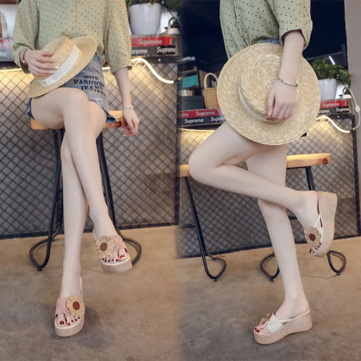 Internet%20Celebrity%20Wedge%20Sandals%20Women's%20Summer%20Outerwear2023New%20Thick%20Bottom%20Sponge%20Cake%20Slipper%20Fashion%20All-Matching%20High%20Heel%20Slippers%20-%20Image%208