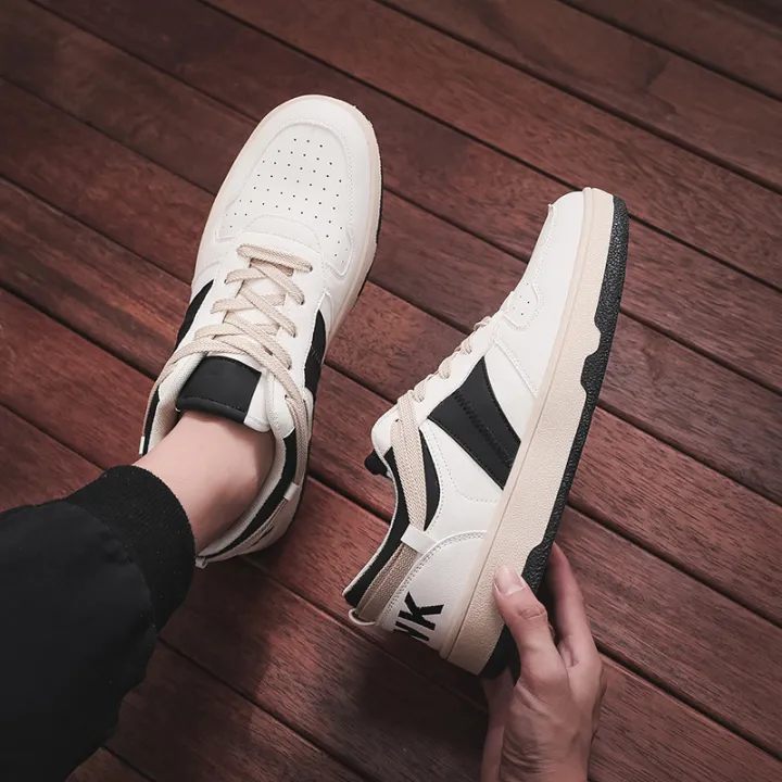 Dexun%20shoes%20for%20men%20and%20women%202021%20new%20small%20white%20shoes%20retro%20trendy%20brand%20street%20photography%20couple%20sports%20shoes%20for%20men%20and%20women%20-%20Image%205