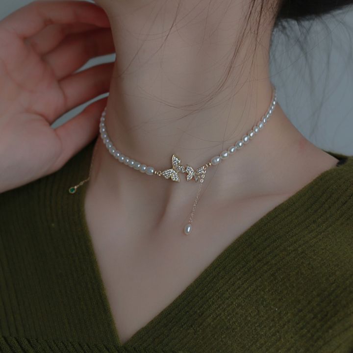 Bohemian%20Crystal%20Pearl%20Butterfly%20Necklace%20Vintage%20Y-Drop%20Fashion%20Choker%20Pendant%20Jewelry%20for%20Women%20and%20Girls%20-%20Image%2010