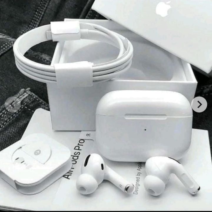 AirPods%20Pro%20Wireless%20Charging%20Dubai%20version%20Bluetooth%20Earbuds%20IP%20%20In-wireless%20%20-%20Earbuds%20-%20Image%206