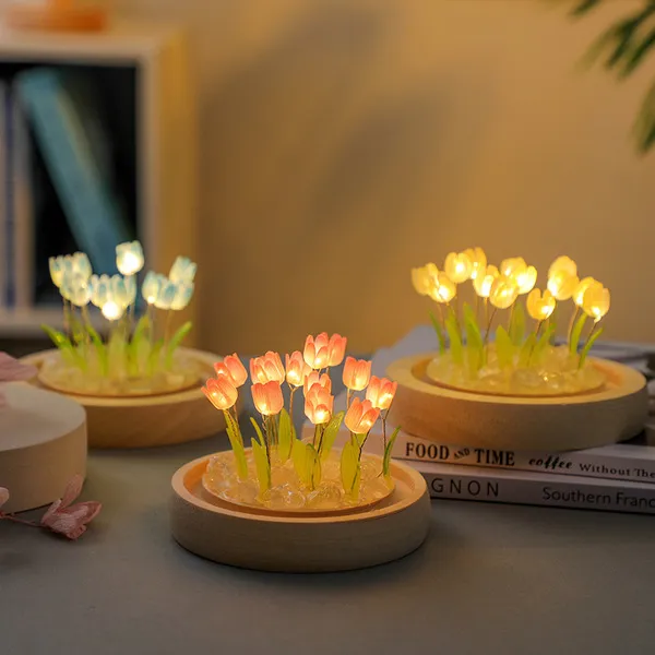 Complete%20set-up/DIY%20Artificial%20Tulip%20Flowers%20(09%20Pcs)%20Night%20Light%20USB/Battery%20Operated%20Table%20Lamp%20LED%20Nightlight%20Handmade%20Bedside%20Light%20Gift%20Valentine's%20Day%20-%20Image%205