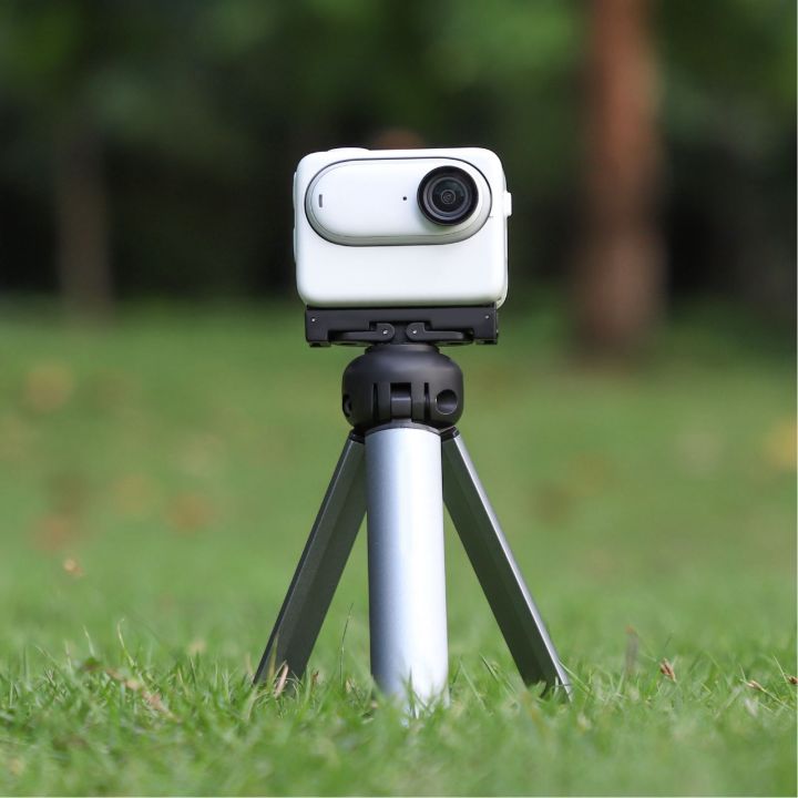 Action%20Camera%20Quick%20Release%20Bracket%20Magnetic%20Camera%20Holder%20Adapter%20for%20Tripod%20-%20Image%208