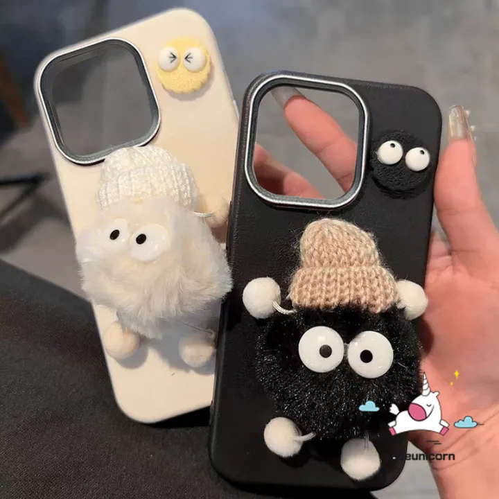 Cartoon%20Cute%20Plush%20Coal%20Ball%20Bracket%20Cute%20Cookie%20DIY%20Doll%20Case%20Compatible%20for%20IPhone%2016%2014%2012%2013%2015%2011%20Pro%20Max%20XR%2016%2014%2015%20Plus%20X%20XS%20Max%2016Pro%20Luxury%20Skin%20Feel%20Leather%20Texture%20Case%20-%20Image%204