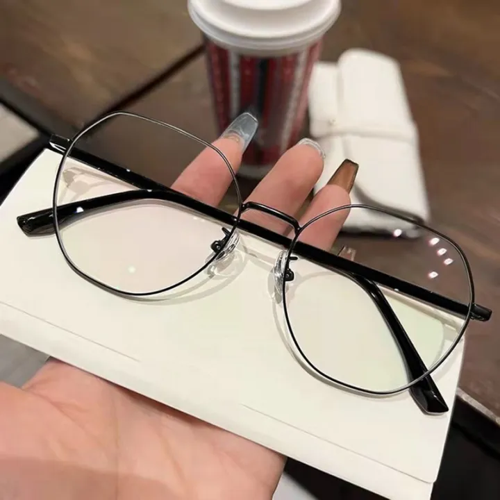 Classic%20Elegant%20Metal%20Round%20Frame%20Anti%20Blue%20Light%20Glasses%20Women%20Vintage%20Retro%20Computer%20Gaming%20Eye%20Protection%20Fashion%20Eyewear%20-%20Image%206