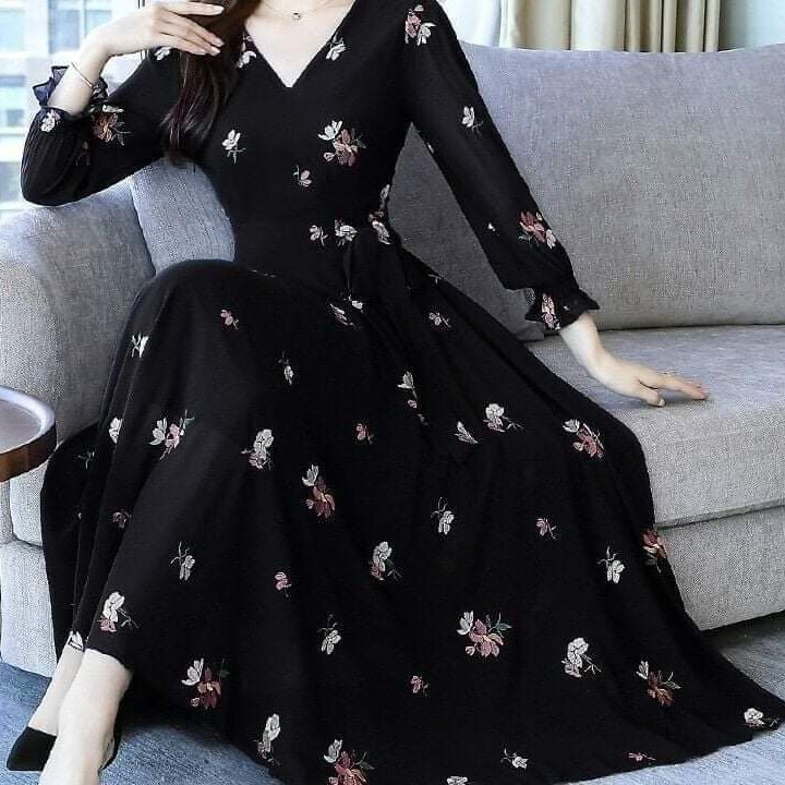 KOTA KURTI WITH REMOVEBL COTI COTI KURTI WITH 3 TAYAR GOWN