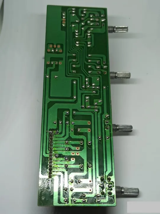Amplifier%204%20Volume%20Circuit%20Board%20-%20Image%203